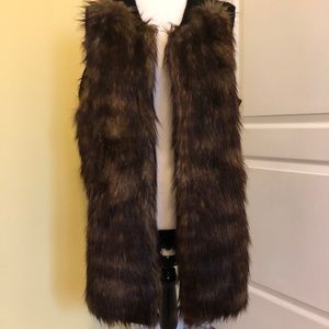 H&M Longish Brown Faux Fur Vest Black Knit Back